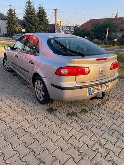 Renault Laguna 2 - 2