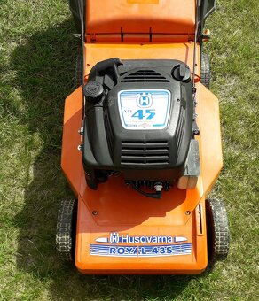 HUSQVARNA Royal 43 S - švédska kosačka. - 2