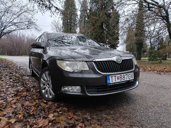Škoda Superb 3.6 FSI - 2