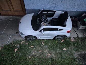 Detske elektrické auto - 2