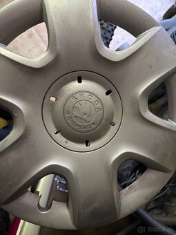 185/60 r15 - 2