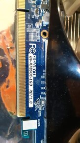GIGABYTE R785OC-1GD / Radeon HD 7850 - 2