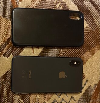 iPhone Xs - 2