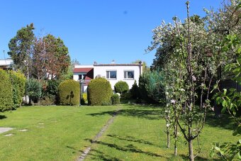 Predám 7-izb. RD, Most pri Bratislave,1133 m², veľká záhrada - 2