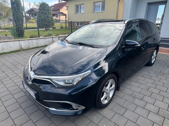 Toyota Auris Touring Sports 1.6vvti automat - 2