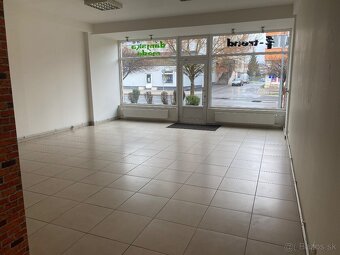 Priestor v centre Medzilaboriec - 2