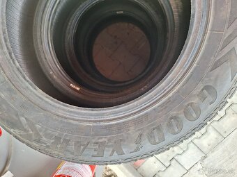Zimné pneu Goodyear Ultragrip + SUV 4x4 255/60r18 - 2