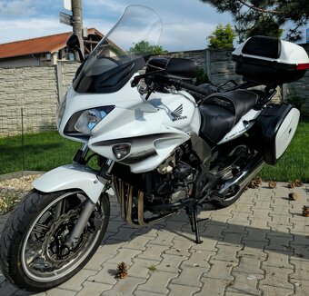 Honda CBF 1000 - 2