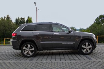 Jeep Grand Cherokee 3.0L V6 TD Overland A/T,179000km - 2