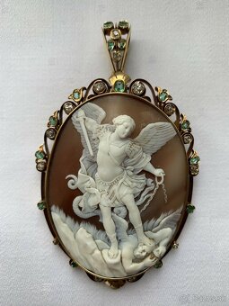 Starožitná zlatá kamélia so smaragdmi a diamantmi 1860, prív - 2