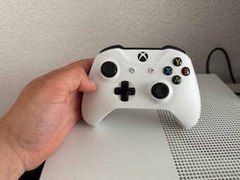Xbox one s - 2
