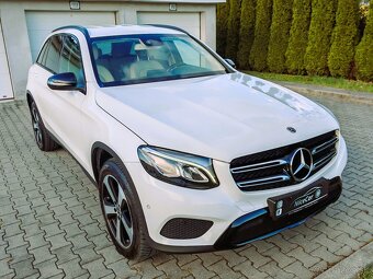 MERCEDES-BENZ GLC 250 D 4MATIC -EXCLUSIVE-SLOVENSKE-NADHERNE - 2