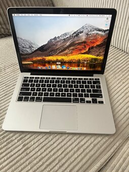 MacBook Pro (Retina, 13 inch, 2015) - 2