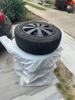 215/60 R16 Zimné pneumatiky + oceľové disky, puklice - 2