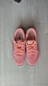 Dámske asics tenisky 39 - 2