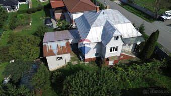 Rodinný dom 4 izb,  2 kuchyne, 2 kúpelne, 260m2, pozemok 936 - 2