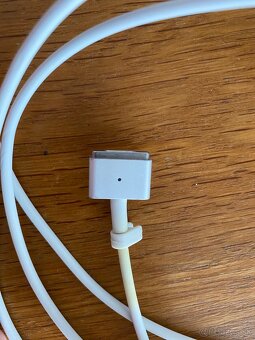 Apple 45W MagSafe 2 nabijaci adapter - 2