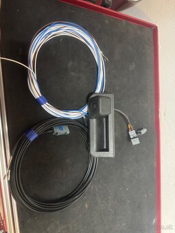 Parkovacie kamery  škoda - 2