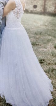 Jednoduche svadobne šaty - 2