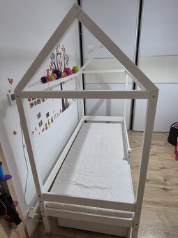 Domčekový posteľ - 2