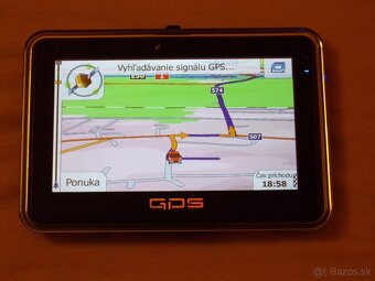 GPS navigáciu predám - 2