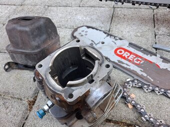 Husquarna 359 motorová píla - 2