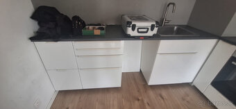 Kuchynská linka - 2