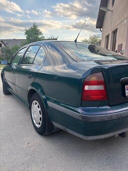 Škoda octavia 1 , 1.6 55kw benzín - 2