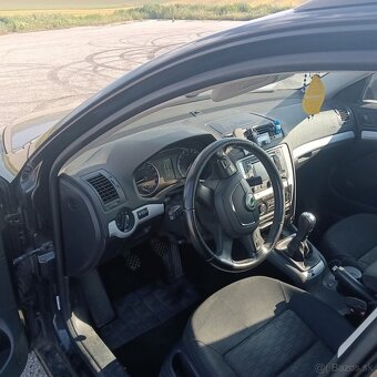 Škoda Octavia combi 1,6 tdi-cr - 2