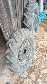 Sipove kolesa 6.50-16 - 2