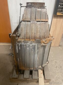 Liatinová krbová vložka 14 kW - 2