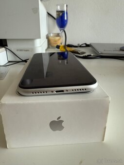 Iphone xr - 2