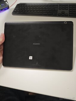 Huawei tablet na diely/opravu - 2