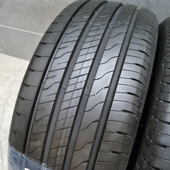 Letné pneumatiky 215/45 R16 GOODYEAR DOT0822 - 2