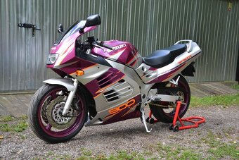 Suzuki RF900 - 99KW - 2