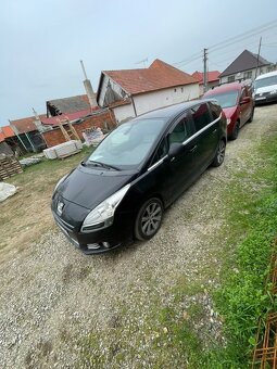 Peugeot 5008 1.6 HDi, 80 kW, 7-miestny, 2010 – pojazdný, doh - 2