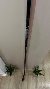 ✅ 1 x HRANÁ - BAUER NEXUS SYNC RED - P02 - 107 F - 171 CM ✅ - 2