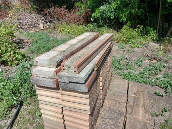 Stavebný materiál HELUZ - 2