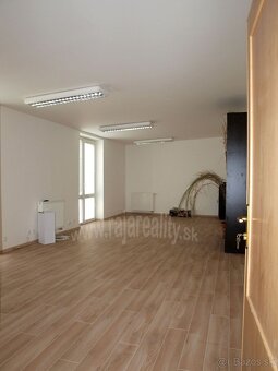 Administratívne priestory - 2