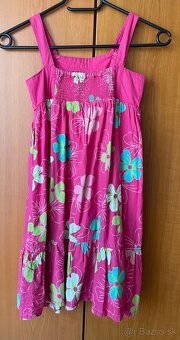 Dievčenské ružové letné šaty. - 2