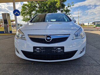 Opel Astra Caravan Classic III 1.7 CDTi 125k Plus - 2