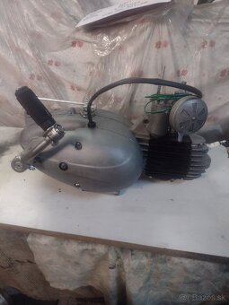 Predam motor Jawa 555 po kompletnej GO - 2