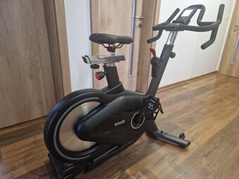 Predám cyklotrenažér TRINFIT Spin S800i - 2