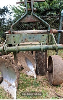 Pluh za traktor - 2