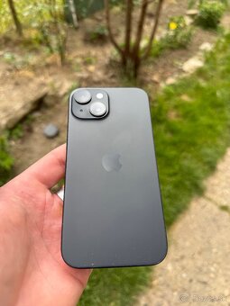 iPhone 15 - 2