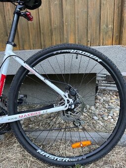 Predám krosový bicykel Maxbike C400 veľ. 18 Crosslite - 2