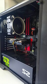 I5 7500, 16gb DDR4, rx570 8gb - 2