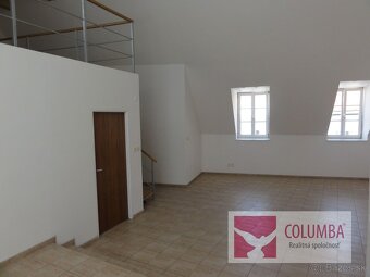 Kancelársky priestor o celkovej rozlohe 82 m2 - 2