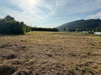 Na predaj stavebný pozemok – Teplička nad Váhom, 843 m², - 2