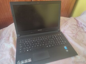 Predám notebook Lenovo B50-70 - 2